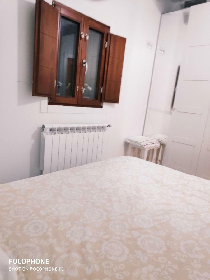 Apartamento Sayly Burgo Buitenkant foto